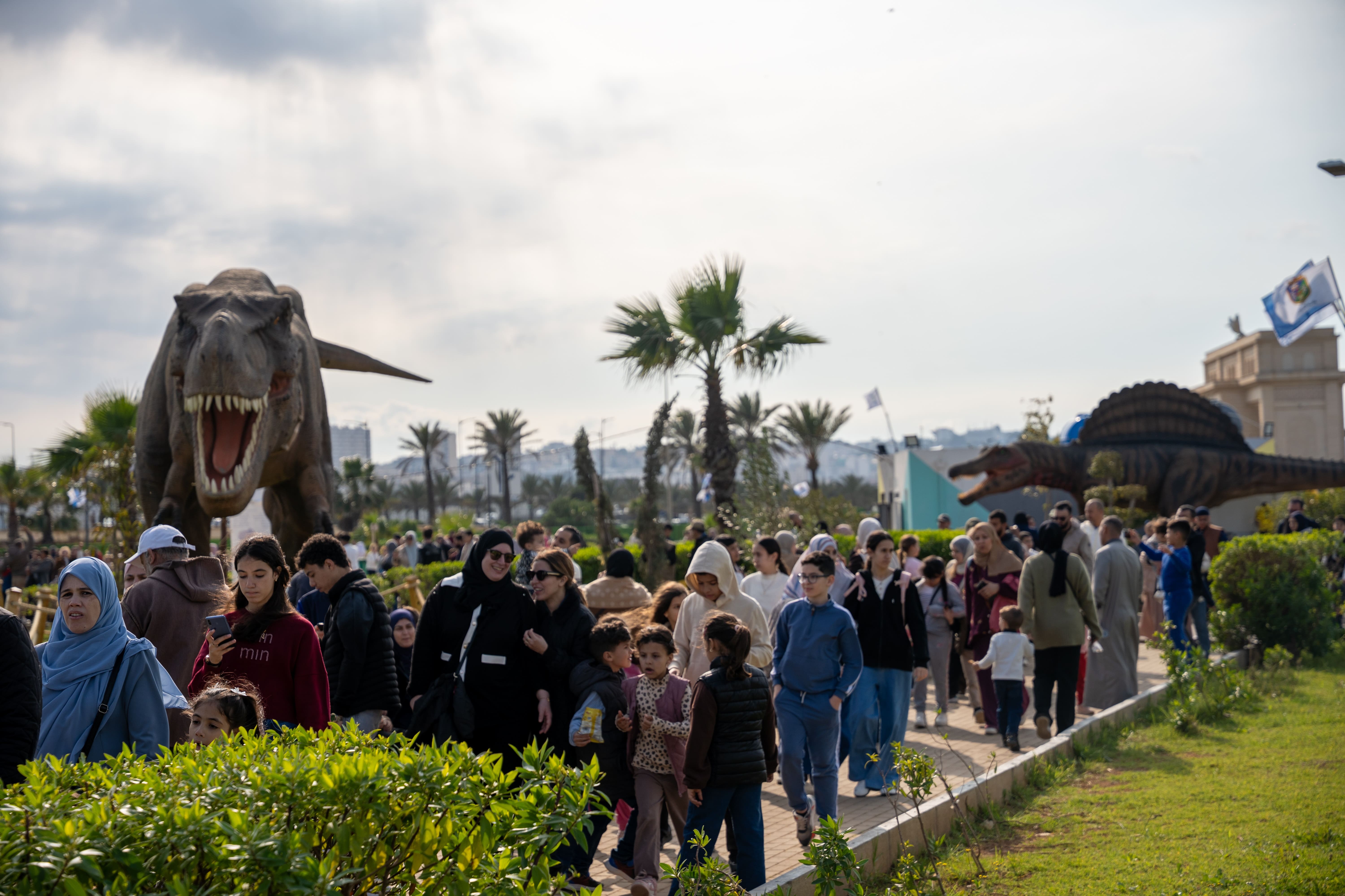 معرض الديناصورات… نجاح متواصل